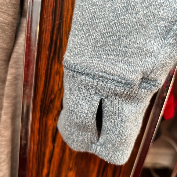 Roots Hoodie - Picture 6 of 7